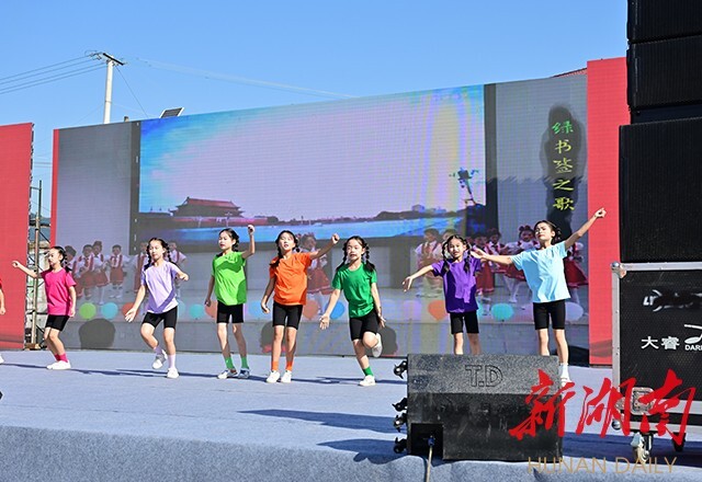 怀化市“扫黄打非·护苗2022”专项行动进校园主题活动在会同县举行
